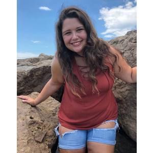 Meet your Posher, Avery